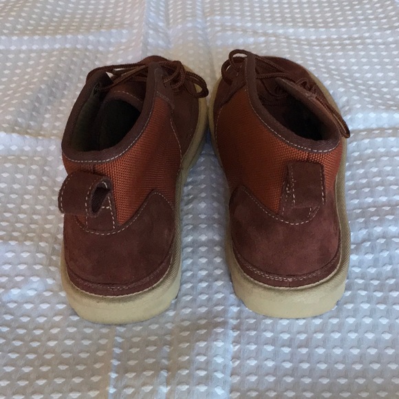 NWOT UGG CHUKKA BOOTS - Picture 4 of 7